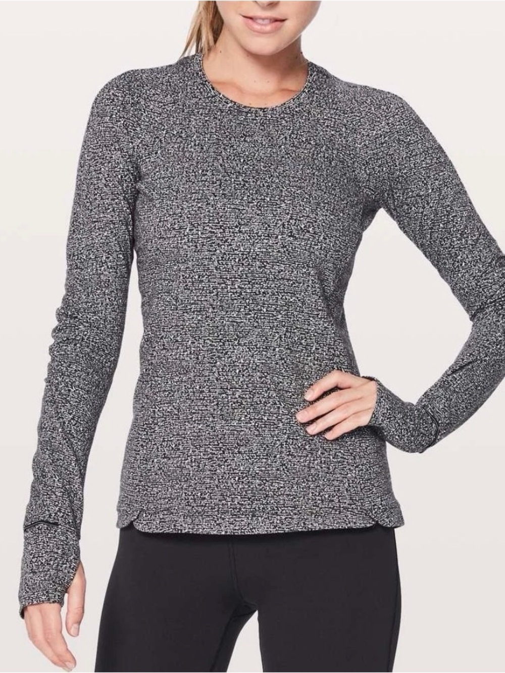 Lululemon Runderful Long Sleeve Top Womens medium Gray Thumbholes Running